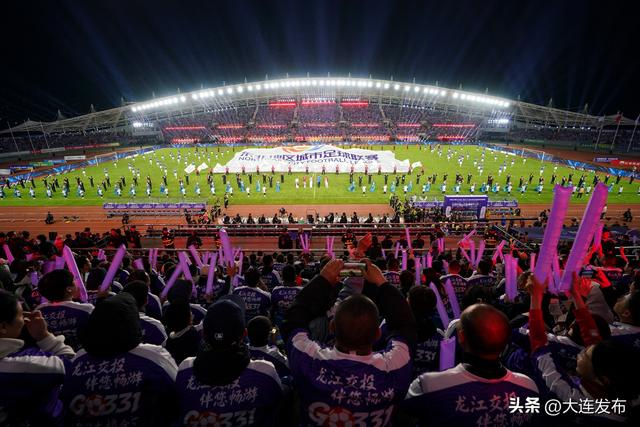 开云体育官方网站-“东北超”踢出精气神 跑出加速度|足球|揭幕战|赛事|经济|服务_新浪新闻